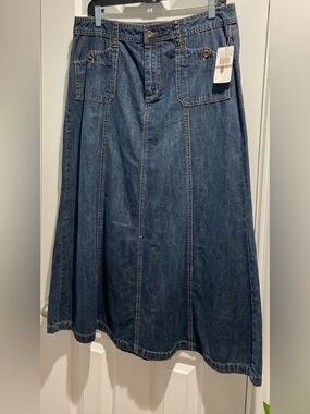 French Cuff Dark Blue Denim A-Line Skirt